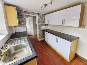 Photo 9- click for photo gallery